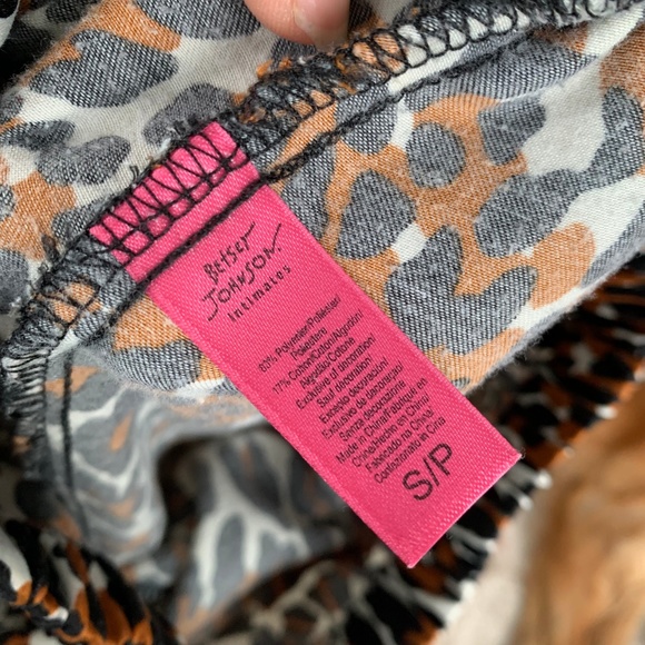 Betsey Johnson Leopard Print Pajama Set S - Picture 7 of 7
